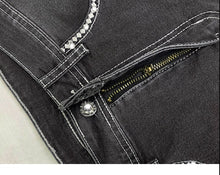 Load image into Gallery viewer, High Waist Ladies Jeans 2022 Fashion Sexy Straight Pants Large Size Skull Embroidery Jeans Vintage Washable Denim Pants Elastic