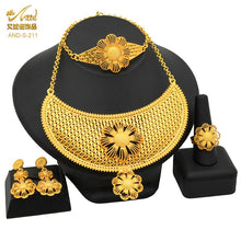Load image into Gallery viewer, Indian Gold Plated Jewelry Set For Women African Bridal 24K Gold Color Necklace Earrings Set Dubai Nigerian Wedding Wholesale