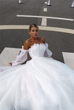 Load image into Gallery viewer, Strapless Ruched Bodice Ball Gowns 2080 Organza Wedding Dress with Detachable Long Sleeves Empire Bridal Gowns