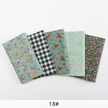 Load image into Gallery viewer, 25*25cm /Pc Vintage Printed Patchwork Fabrics Doll Handmade Accessories Floral Cotton Fabrics For DIY Quilting Crafts TJ0537-2