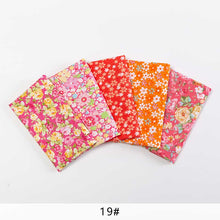 Load image into Gallery viewer, 25*25cm /Pc Vintage Printed Patchwork Fabrics Doll Handmade Accessories Floral Cotton Fabrics For DIY Quilting Crafts TJ0537-2