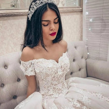 Load image into Gallery viewer, Princess Ball Gown Wedding Dress 2021 vestido de noiva Off the Shoulder robe de mariee Lace Appliques Wedding Bridal Gown