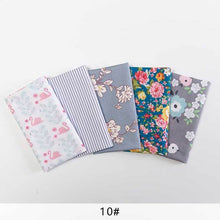 Load image into Gallery viewer, 25*25cm /Pc Vintage Printed Patchwork Fabrics Doll Handmade Accessories Floral Cotton Fabrics For DIY Quilting Crafts TJ0537-2