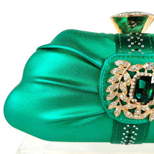Load image into Gallery viewer, QSGFC Lastest Noble and Elegangt Fashionable Special Style Ladies Shoes and Bag Set in Green Color for Party and Wedding