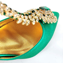 Load image into Gallery viewer, QSGFC Lastest Noble and Elegangt Fashionable Special Style Ladies Shoes and Bag Set in Green Color for Party and Wedding