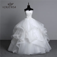 Load image into Gallery viewer, Fashion Classic Real Photo Appliques Vintage White Pearls Wedding Dresses 2021 Vestidos De Noiva Bridal Gown Plus Size Strapless