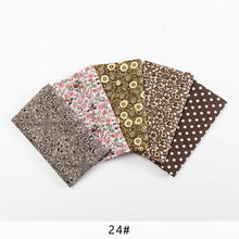 Load image into Gallery viewer, 25*25cm /Pc Vintage Printed Patchwork Fabrics Doll Handmade Accessories Floral Cotton Fabrics For DIY Quilting Crafts TJ0537-2