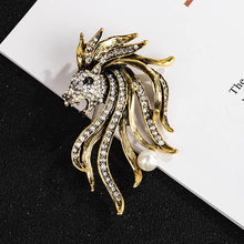 Load image into Gallery viewer, Retro Lion Shield Crown Animal Brooches Fashion Men's Suit Shirt Collar Needle Badge Lapel Pins Jewelry Men Clothing Accessories