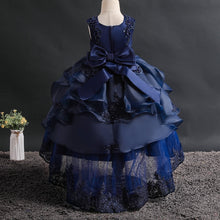 Load image into Gallery viewer, Gray Flower Girl Dresses for Weddings It's Yiiya B086 Square Collar Appliques Princess Ball Gowns Big Bow Communion Dress