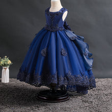 Load image into Gallery viewer, Gray Flower Girl Dresses for Weddings It's Yiiya B086 Square Collar Appliques Princess Ball Gowns Big Bow Communion Dress