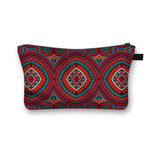 Load image into Gallery viewer, African Woman Print Cosmetic Bag Afro Ladies Makeup Bags Fashion Girls Cosmetic Case Portable Lipstick Storage Bags for Travel