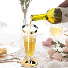 Load image into Gallery viewer, 30pcs Gold Champagne Flutes Plastic Disposable Plastic Glasses Wine Toasting Wedding Party Cocktail Cups Celebration Supplies