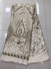 Load image into Gallery viewer, Wholesale African Lace Fabric 2020 High Quality Lace with Sequins French Net Nigerian Lace Fabrics for Dress JL916 Off White