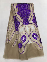 Load image into Gallery viewer, Wholesale African Lace Fabric 2020 High Quality Lace with Sequins French Net Nigerian Lace Fabrics for Dress JL916 Off White